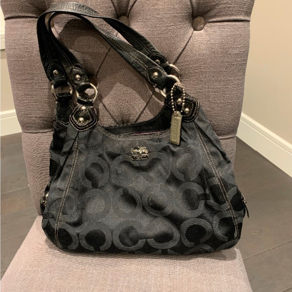 Coach Madison Op Art Maggie Shoulder Bag 14305 ❌ SOLD ❌